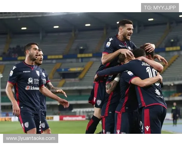 2025年意甲联赛决赛精彩回顾:冠军之争燃爆赛场激战四小时 2025年意甲联赛决赛精彩回顾:冠军之争燃爆赛场激战四小时