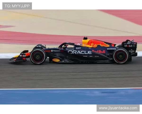 F1赛事最新动态：红牛车队继续领跑，各大车队角逐2025赛季总冠军