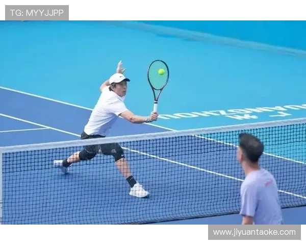 新赛季网球赛场群星激战巅峰对决掀起全球热潮持续升温备受关注赛事